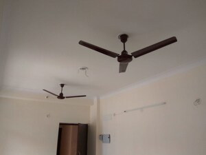 Furnished Amenities in 2 BHK Apartment at AIG Park Avenue, Sector 4 Greater Noida – for Rent