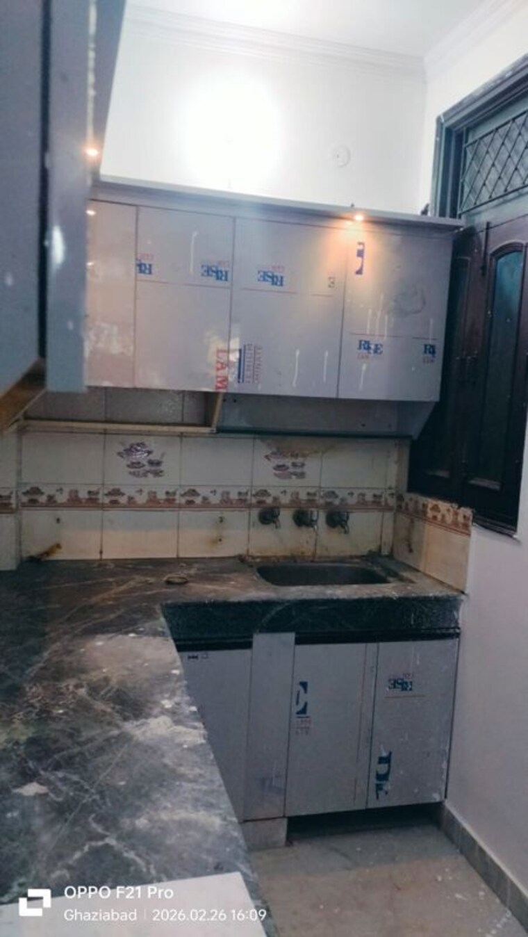 Kitchen, rwa-vasundhara-sector-4a 2 Bedroom 800 Sq.Ft. Builder Floor In Vasundhara Sector 4 Ghaziabad 10086262