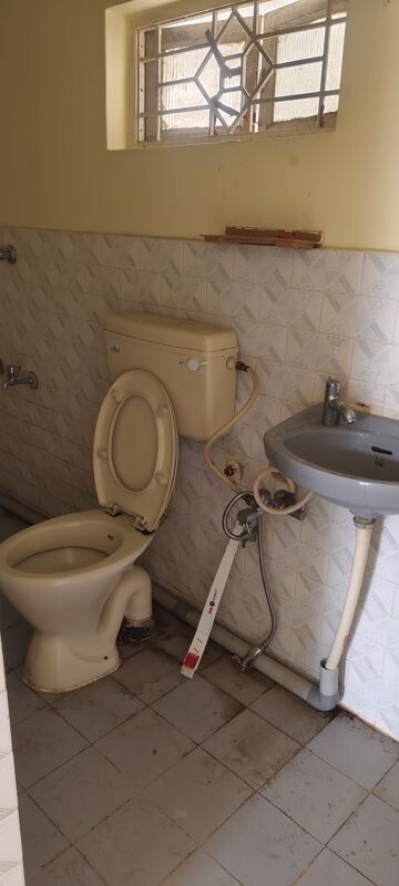 Bathroom in 1 RK Builder Floor at Jeevan Bima Nagar – for Rent
