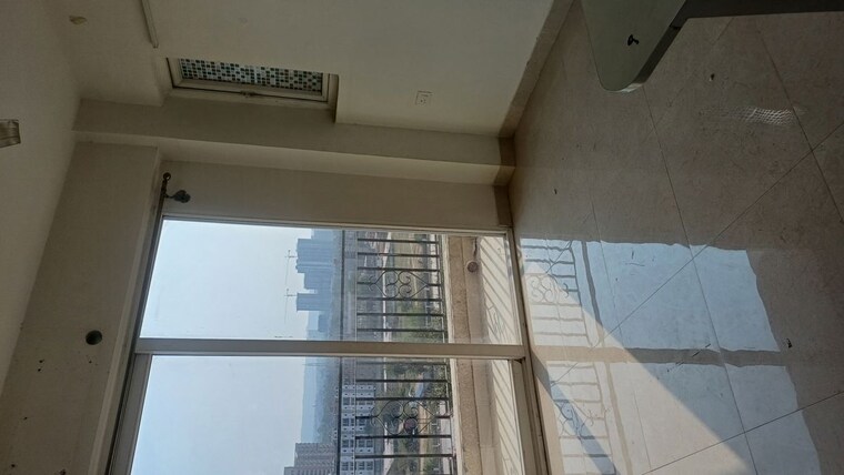 Kitchen, signature-the-serenas 2 Bedroom 614 Sq.Ft. Apartment In Sohna Sector 36 Gurgaon 10086272