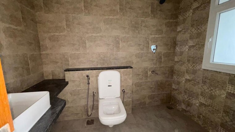 Bathroom, prestige-primrose-hills-phase-ii 3 Bedroom 1628 Sq.Ft. Apartment In Banashankari 6th Stage Bangalore 10086231