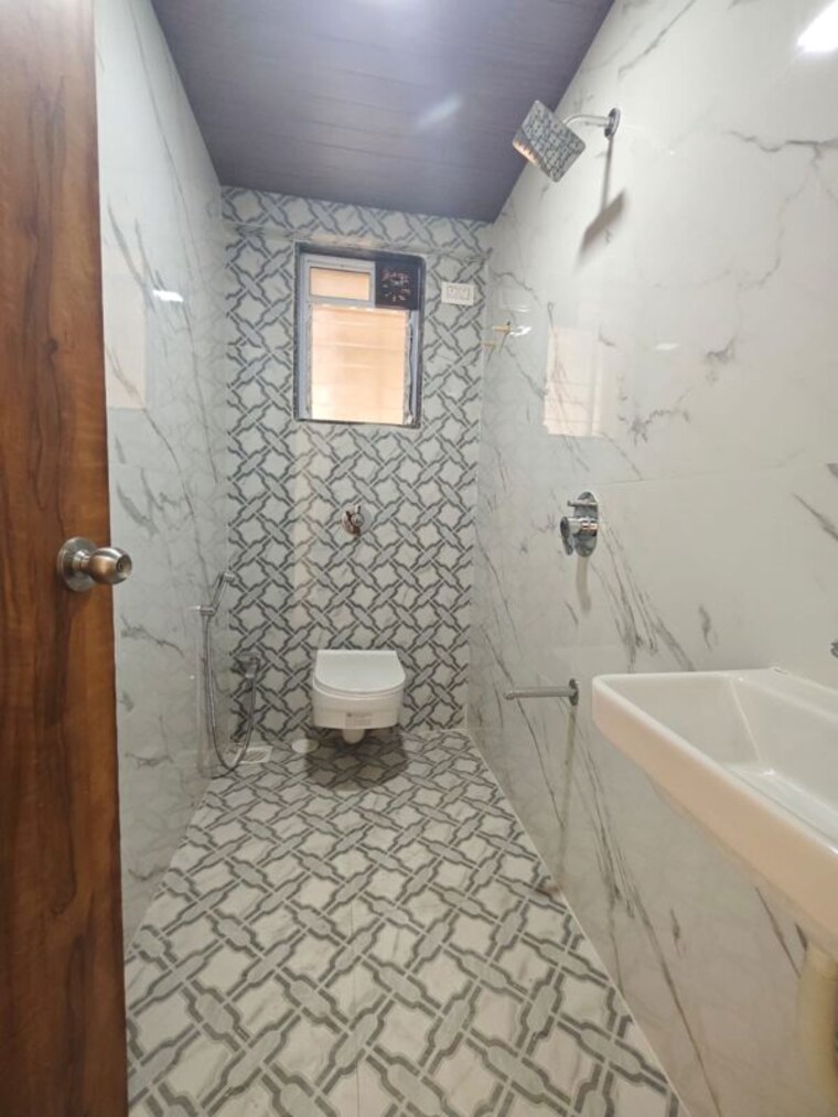 Bathroom, arihant-balaji-pride 3 Bedroom 955 Sq.Ft. Apartment In Chembur Mumbai 10086303