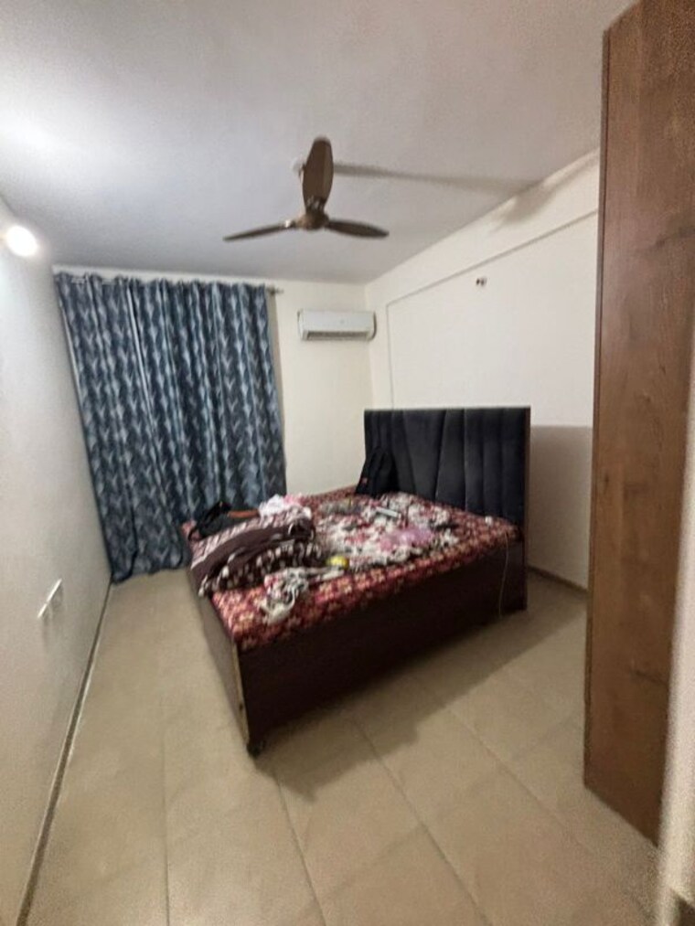 Bedroom, sushma-joynest-zrk 2 Bedroom 1650 Sq.Ft. Apartment In Ghazipur Zirakpur 10086463