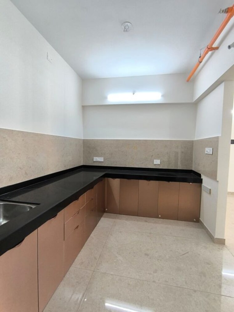 Kitchen, vj-yashwin-nuovo-centro 3 Bedroom 1086 Sq.Ft. Apartment In Wakad Pune 10086480