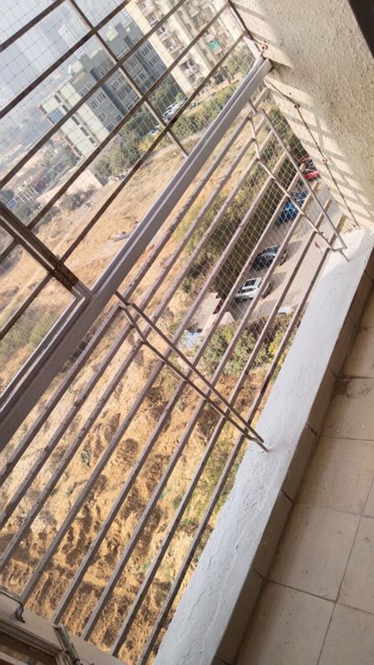 Balcony, tulip-orange 3 Bedroom 1137 Sq.Ft. Apartment In Sector 70 Gurgaon 10086546