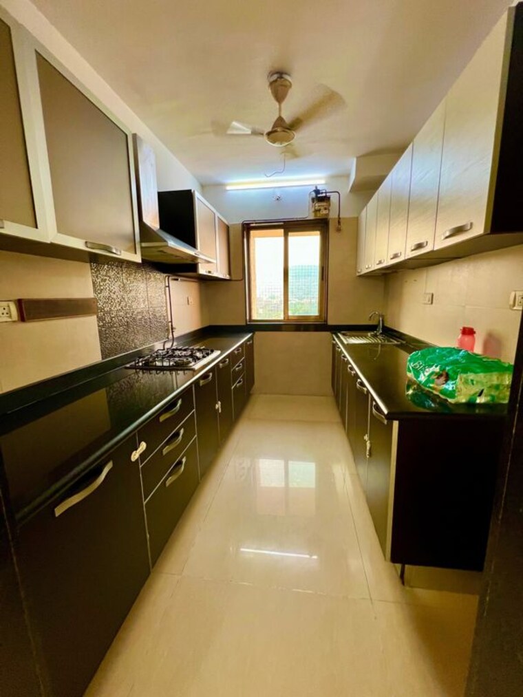 Kitchen, kalpataru-aura 2.5 Bedroom 851 Sq.Ft. Apartment In Ghatkopar West Mumbai 10086557
