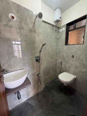 Bathroom in 1 BHK Apartment at Andheri West – for Rent