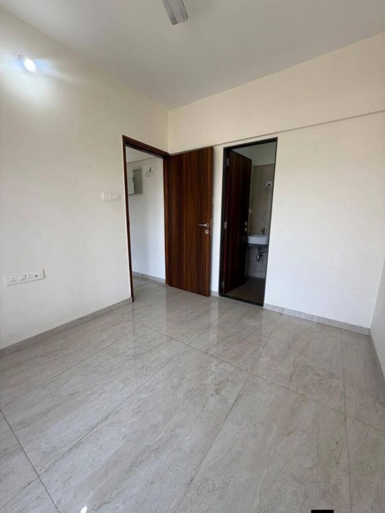 Room, andheri west 1 Bedroom 370 Sq.Ft. Apartment In Andheri West Mumbai 10086606