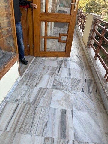 Balcony in 2 BHK Builder Floor at Sector 23 – for Rent