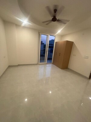 2 BHK Builder Floor For Rent in Sector 23
