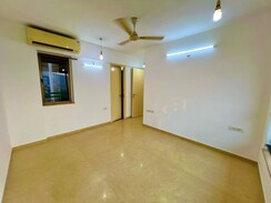 2.5 BHK + Store Room Apartment For Rent in Kalpataru Aura