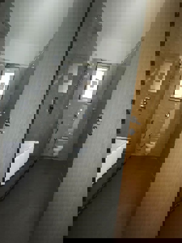 Bathroom, vaibhav-queens-park 2 Bedroom 720 Sq.Ft. Apartment In Chembur Mumbai 10086646