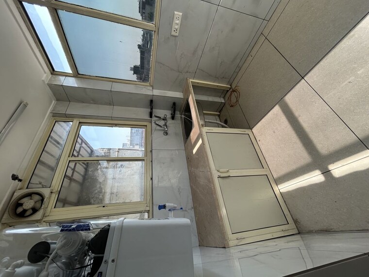 Kitchen, south extension i 1 Bedroom 800 Sq.Ft. Builder Floor In South Extension I Delhi 10086638