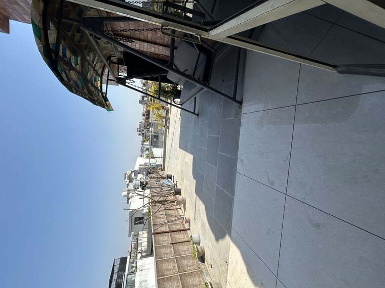 Exterior View, south extension i 1 Bedroom 800 Sq.Ft. Builder Floor In South Extension I Delhi 10086638