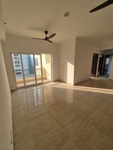 Room in 3 BHK Apartment at Express Zenith, Sector 77 – for Sale