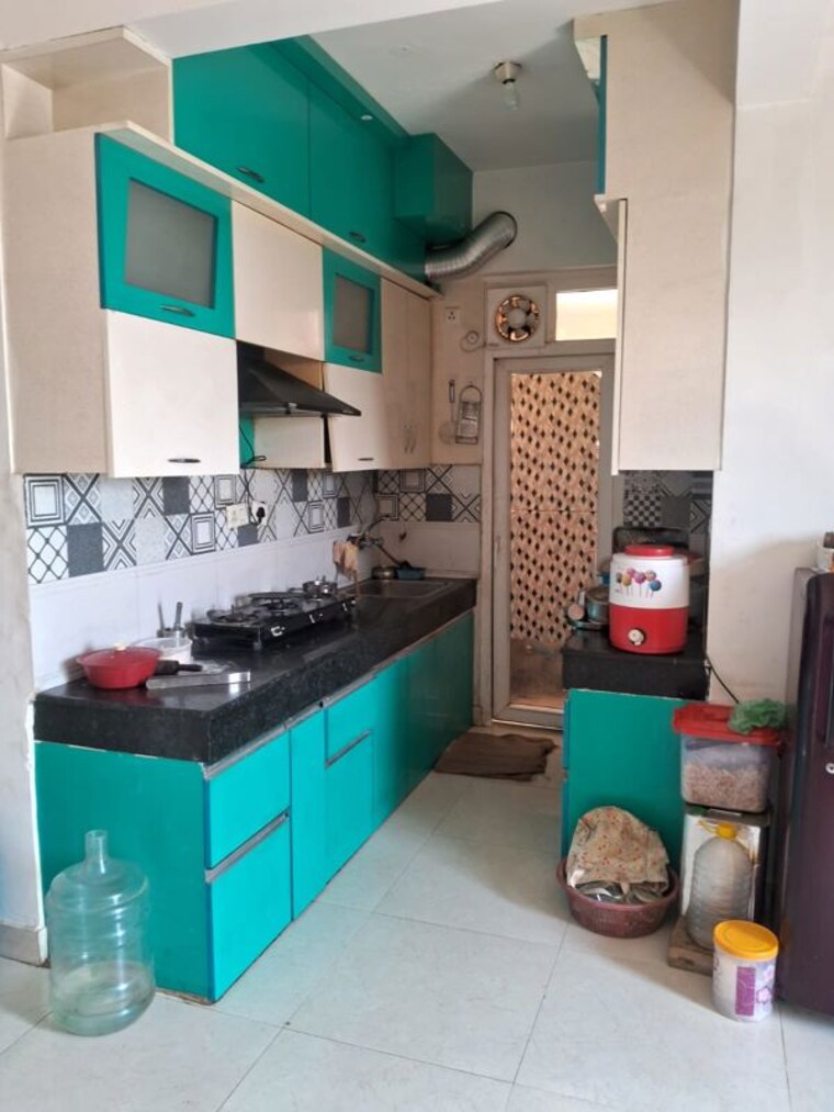 Kitchen, signature-the-serenas 2 Bedroom 614 Sq.Ft. Apartment In Sohna Sector 36 Gurgaon 10086673