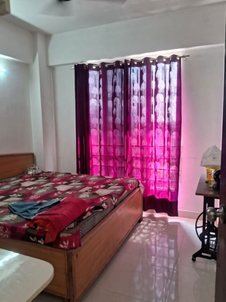 Bedroom, signature-the-serenas 2 Bedroom 614 Sq.Ft. Apartment In Sohna Sector 36 Gurgaon 10086673