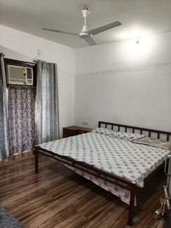 1 RkIndependent House For Rent in RWA Apartments Sector 71