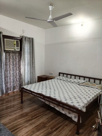 1 RK Independent House For Rent in RWA Apartments Sector 71, Sector 71