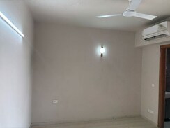 3 BHK + Extra Room Apartment For Sale in Smart World Orchard