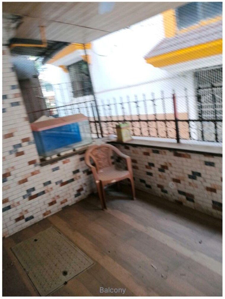 Balcony, vashi sector 28 4 Bedroom 850 Sq.Ft. Apartment In Vashi Sector 28 Navi Mumbai 10086687