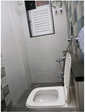 Bathroom in 4 BHK Apartment at Vashi Sector 28 – for Rent