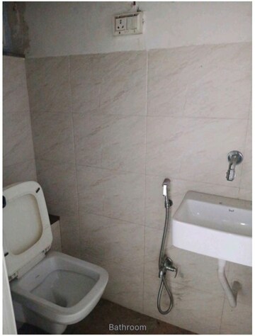 Bathroom in 4 BHK Apartment at Vashi Sector 28 – for Rent