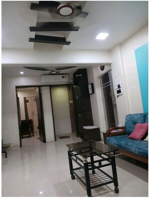 Master Bedroom in 4 BHK Apartment at Vashi Sector 28 – for Rent