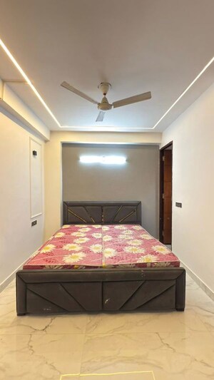 Bedroom in 1 BHK Builder Floor at Neb Sarai – for Rent