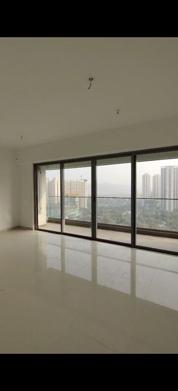 4 BHK Apartment For Rent in Kalpataru Immensa, Kolshet Road