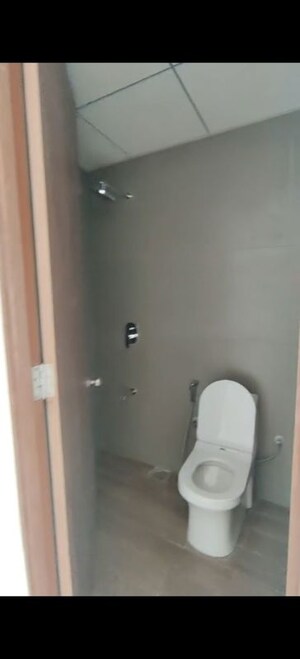 Building Lobby in 4 BHK Apartment at Kalpataru Immensa, Kolshet Road – for Rent