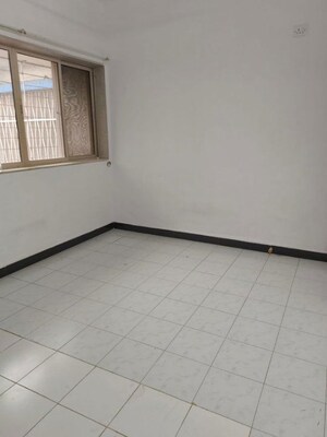 Room in 1 RK Apartment at Sea Side CHS Andheri, Andheri West – for Rent