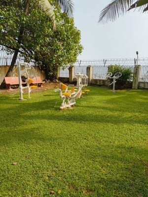 1 RK Apartment – Garden View at Sea Side CHS Andheri, Andheri West - for Rent