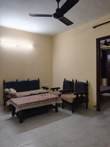 Bedroom in 1 BHK Apartment at Omaxe Srishti And Sanskriti, Gomti Nagar – for Rent