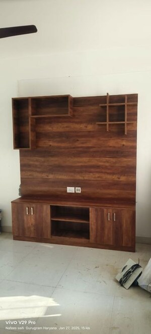 Furnished Amenities in 1.5 BHK Apartment at Signature Global Synera, Sector 81 – for Rent