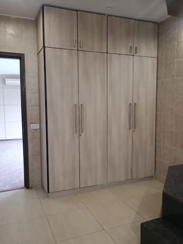 Bathroom in 5 BHK Villa at Unitech Uniworld Resorts-The Residences, Sector 33 – for Sale