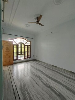 2 BHK + Pooja Room Apartment For Rent in Gomti Nagar