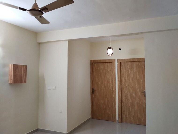 Room, signature-global-synera 2 Bedroom 598 Sq.Ft. Apartment In Sector 81 Gurgaon 10086829