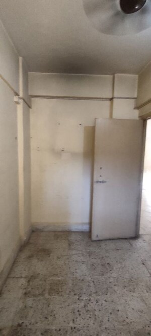 Building Lobby in 1 BHK Apartment at Devrai CHS, Kandivali West – for Rent