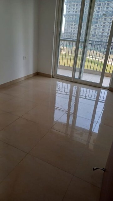 Room in 3.5 BHK Apartment at ATS Homekraft Pious Orchards, Sector 150 – for Rent