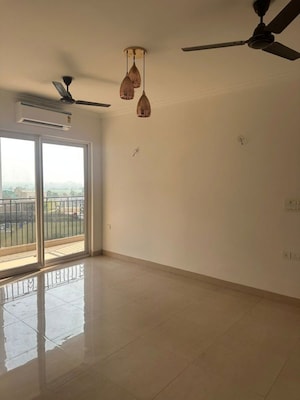 Room in 3.5 BHK Apartment at ATS Homekraft Pious Orchards, Sector 150 – for Rent