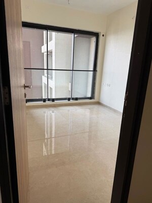 Room in 2 BHK Apartment at Dosti Eastern Bay Phase 2, Wadala – for Rent