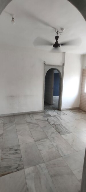 Room in 2 BHK Apartment at Laxmi Krupa Apartment, Borivali West – for Rent