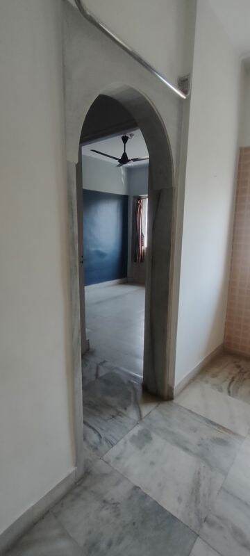 Room in 2 BHK Apartment at Laxmi Krupa Apartment, Borivali West – for Rent