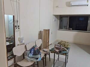 Team Area in 2 BHK Apartment at Belvalkar Ashirwad, Bhandarkar Road – for Rent