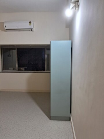 Room in 2 BHK Apartment at Belvalkar Ashirwad, Bhandarkar Road – for Rent