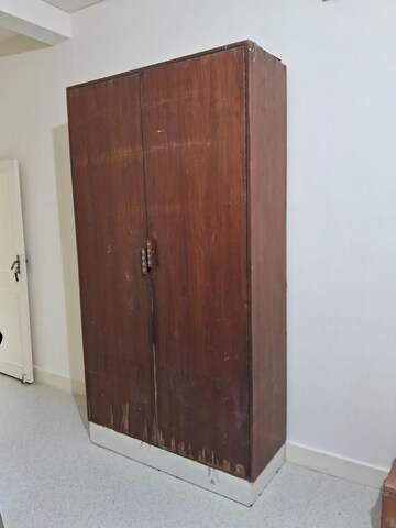 Furnished Amenities in 2 BHK Apartment at Belvalkar Ashirwad, Bhandarkar Road – for Rent