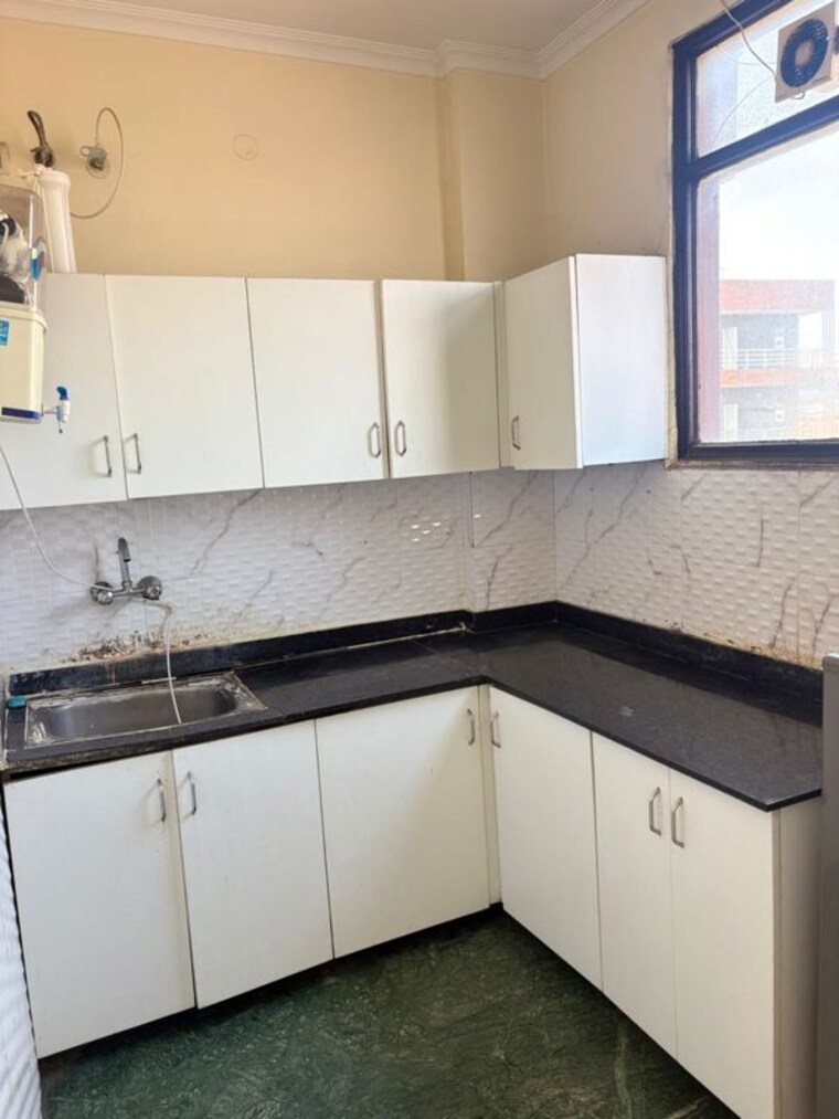 Kitchen, sector 51 3 Bedroom 1350 Sq.Ft. Builder Floor In Sector 51 Gurgaon 10086903