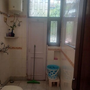 Bathroom in 1 BHK Builder Floor at Sector 49 – for Rent