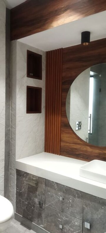 Bathroom in 3 BHK Builder Floor at Unitech Uniworld Resorts-The Residences, Sector 33 – for Rent